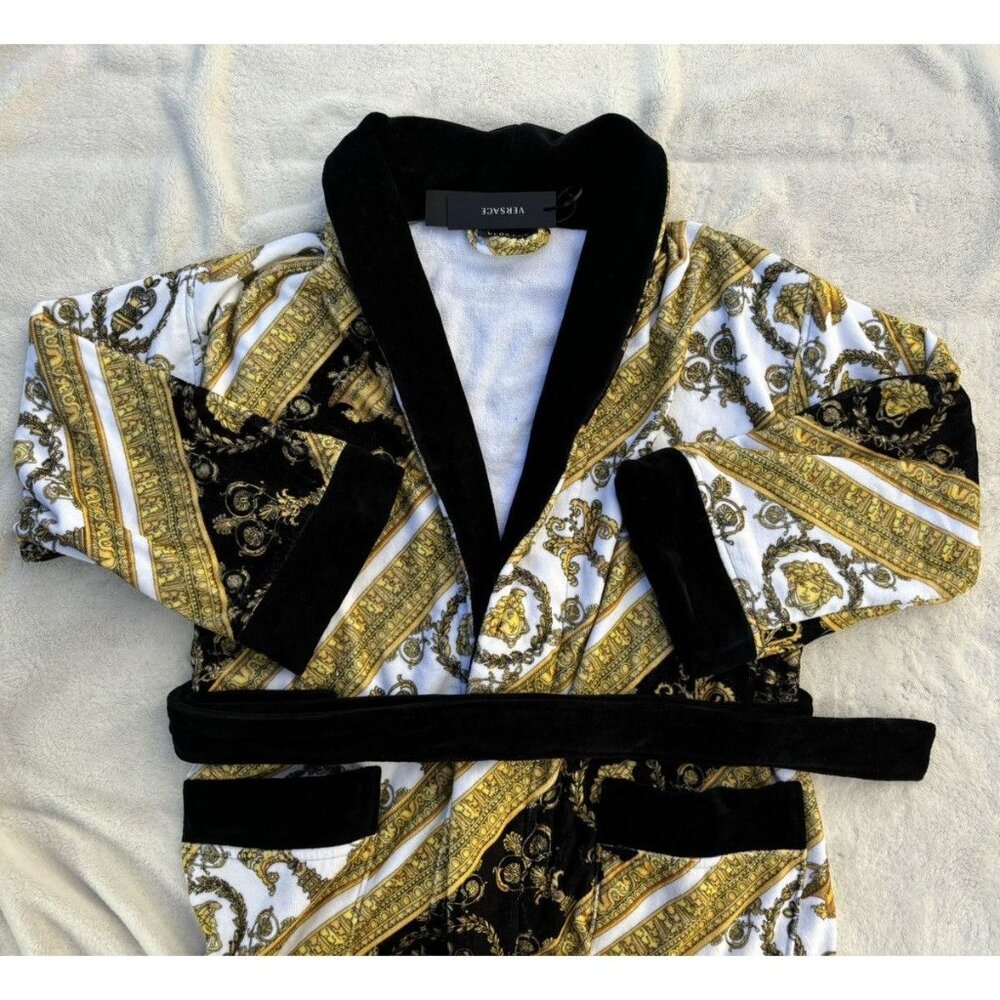 Versace Light Gold/Black Baroque Print Robe